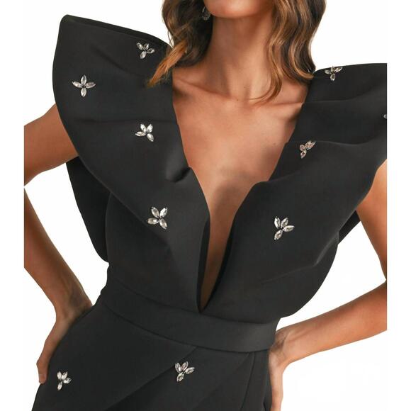 NEW MABLE flare shoulder v-neck mini dress in black - Picture 6 of 6